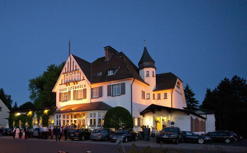 Haus Litzbruck Otel Düsseldorf Dış mekan fotoğraf