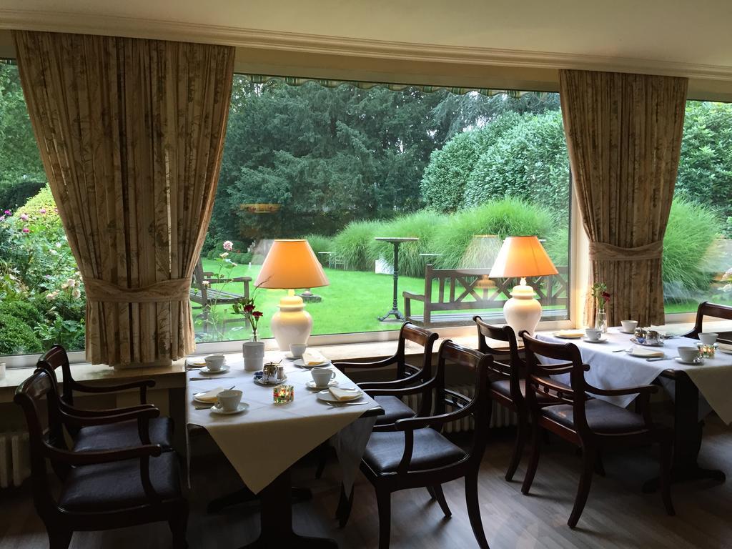 Haus Litzbruck Otel Düsseldorf Dış mekan fotoğraf