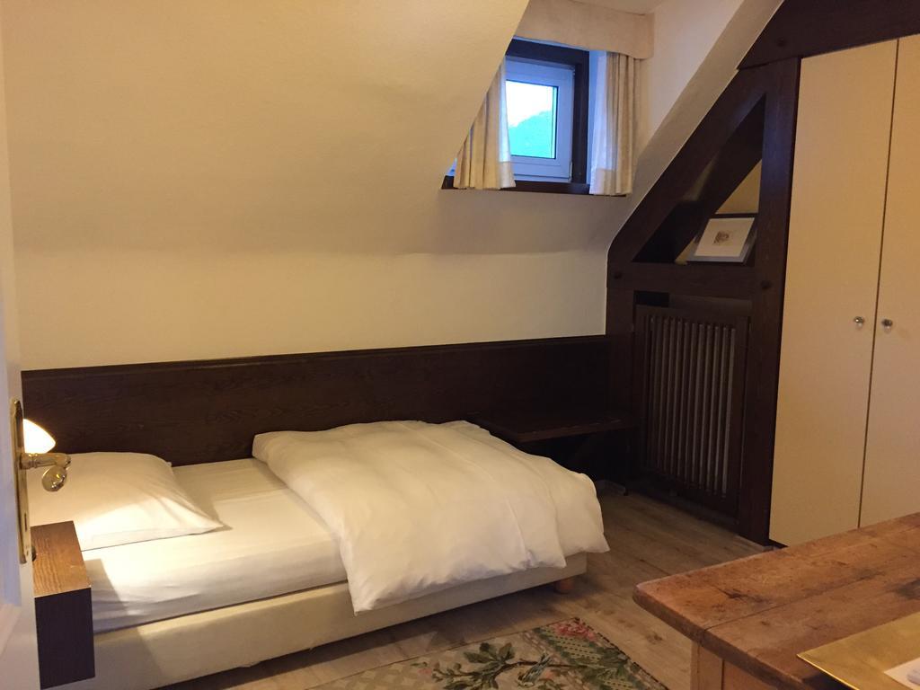 Haus Litzbruck Otel Düsseldorf Dış mekan fotoğraf
