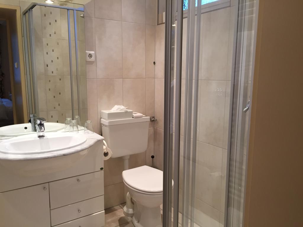Haus Litzbruck Otel Düsseldorf Dış mekan fotoğraf