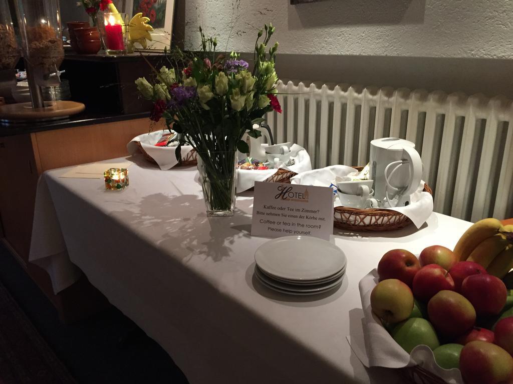 Haus Litzbruck Otel Düsseldorf Dış mekan fotoğraf