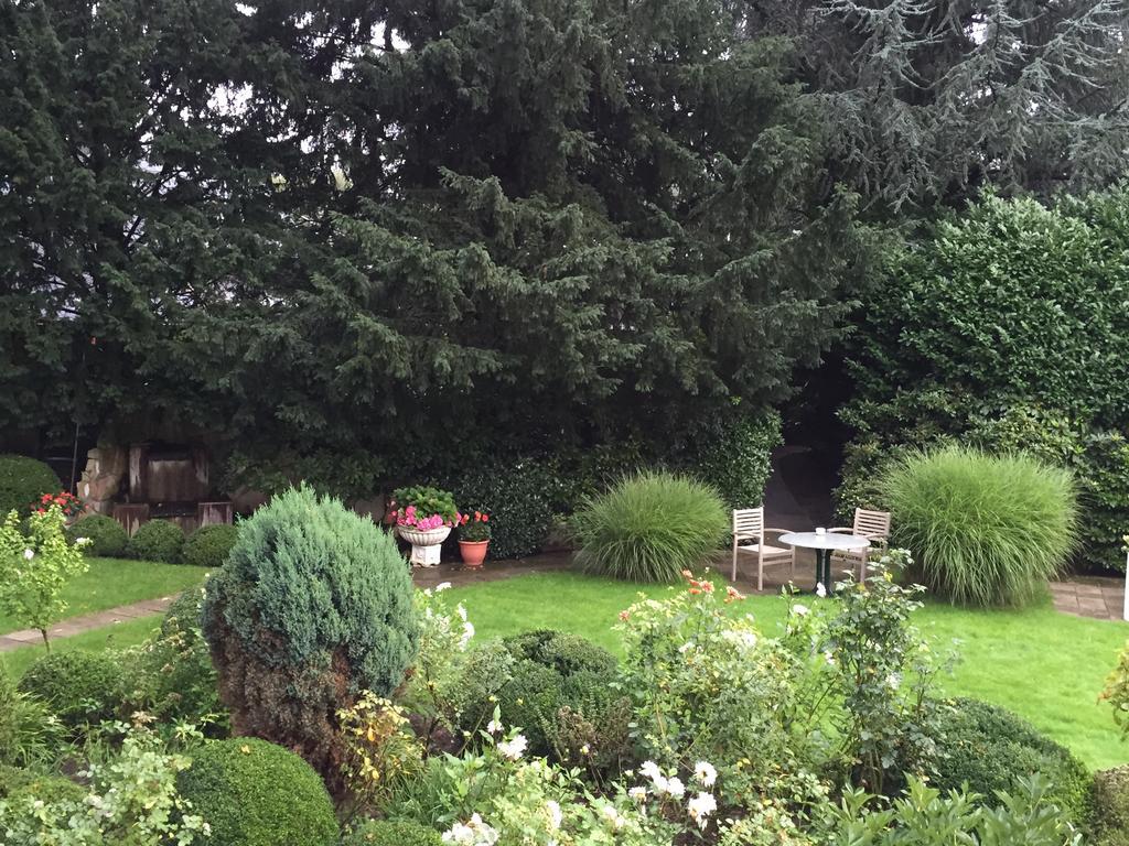 Haus Litzbruck Otel Düsseldorf Dış mekan fotoğraf
