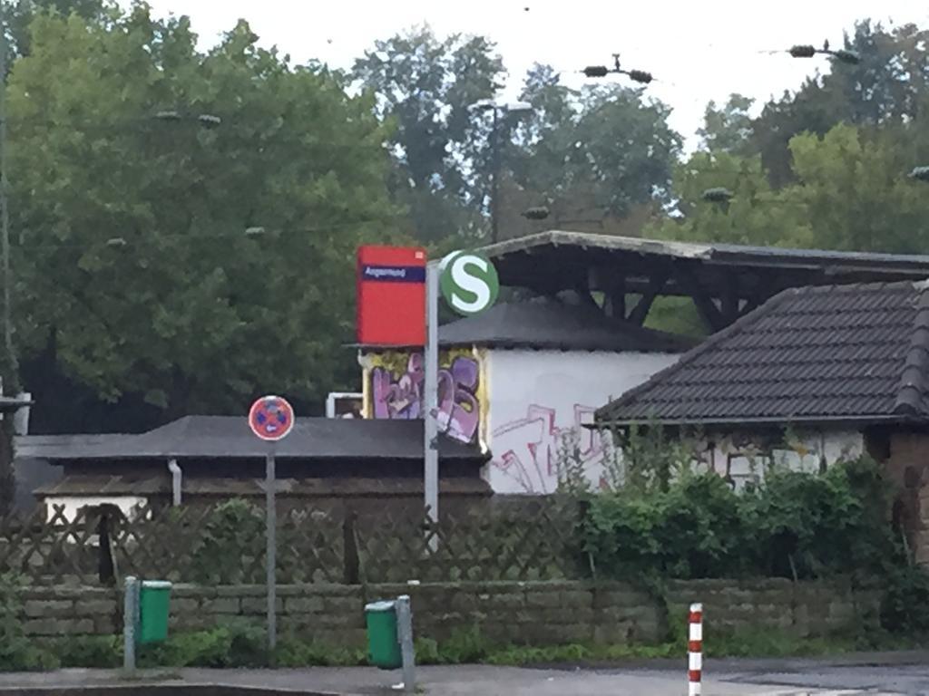 Haus Litzbruck Otel Düsseldorf Dış mekan fotoğraf
